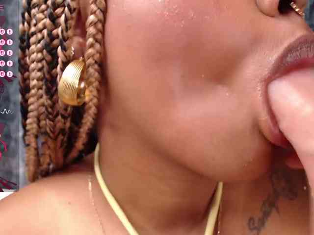 LILITHROUSE88 webcam
