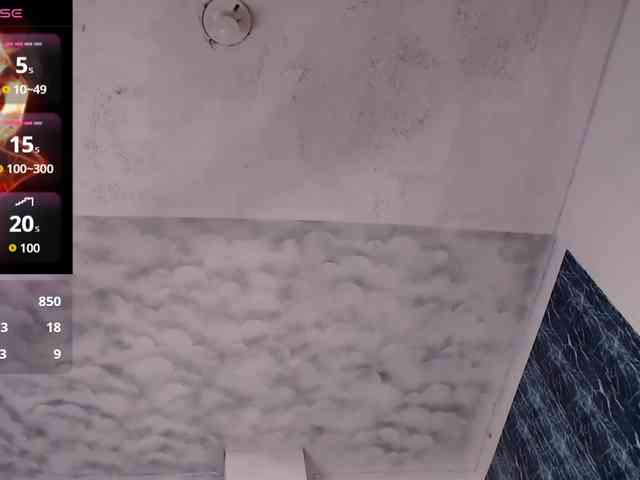 LILITHROUSE88 webcam