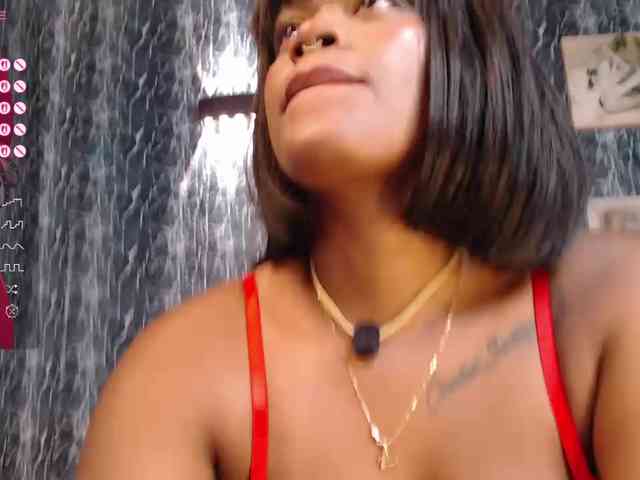 LILITHROUSE88 webcam