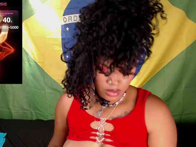 LILITHROUSE88 webcam
