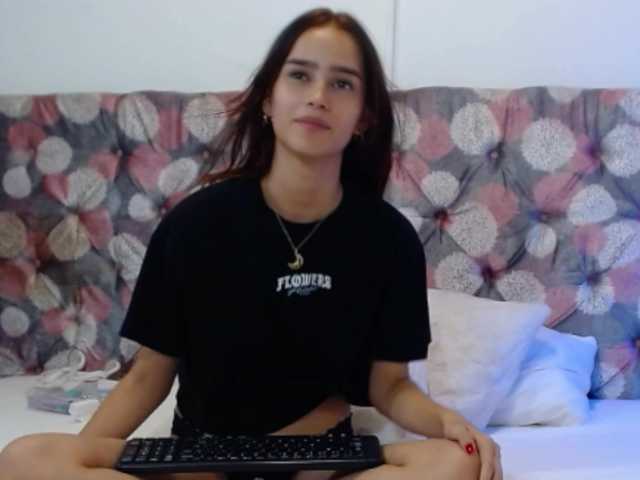 Melody-Mansson live cam on BongaCams