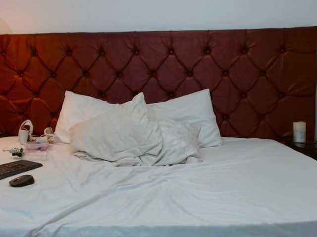 Melody-Mansson live cam on BongaCams