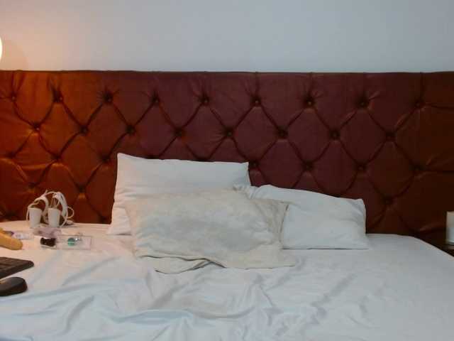Melody-Mansson live cam on BongaCams