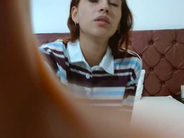 Melody-Mansson live cam on BongaCams