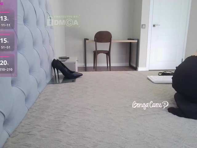 akaza-zx live cam on BongaCams