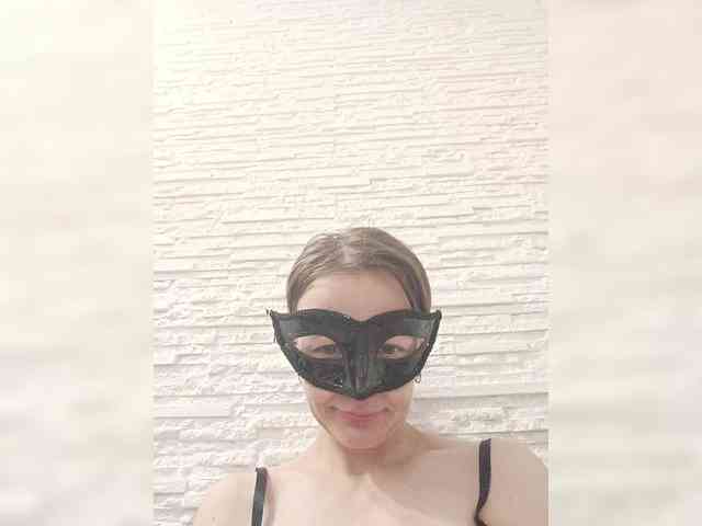 akaza-zx Live Webcam on BongaCams