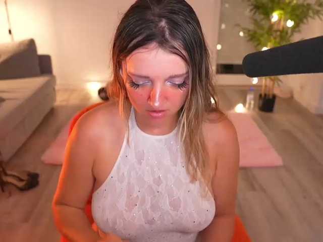 MagneticAmi live cam on BongaCams