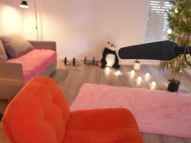 MagneticAmi live cam on BongaCams