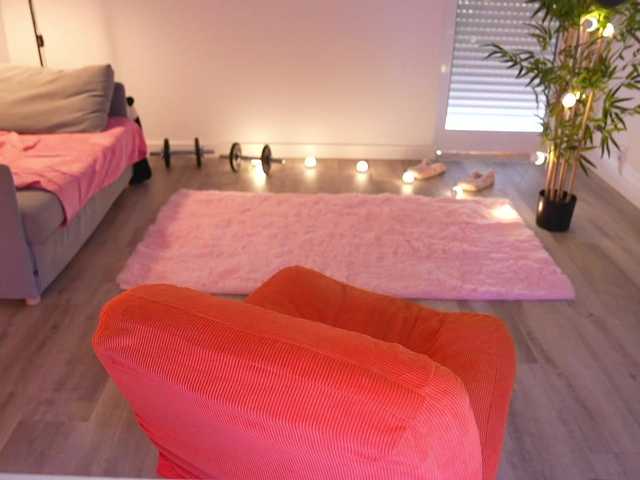 MagneticAmi live cam on BongaCams