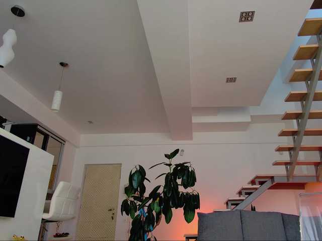 Laranya live cam