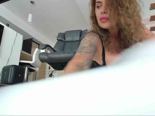 Laranya Sex Cam Show