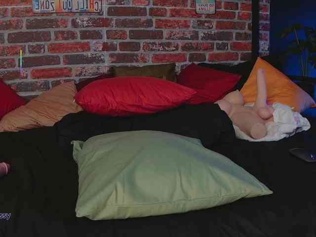 KrissySins webcam