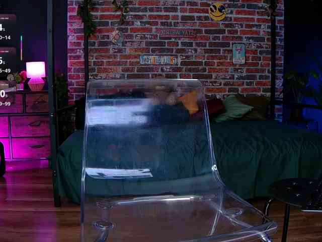 KrissySins webcam