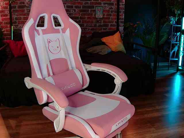 KrissySins webcam
