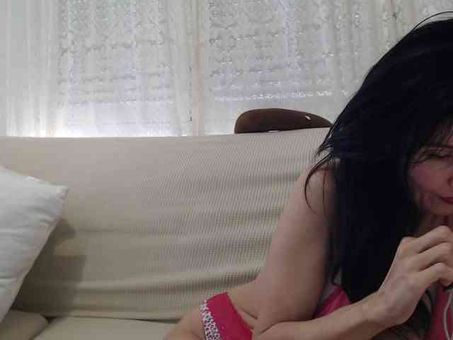 angycougar webcam