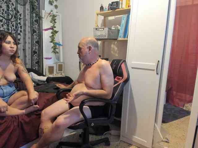 CatalinaaHot webcam