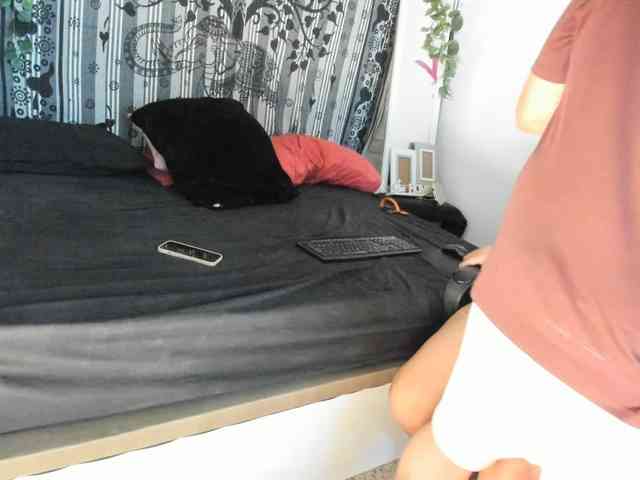 CatalinaaHot webcam