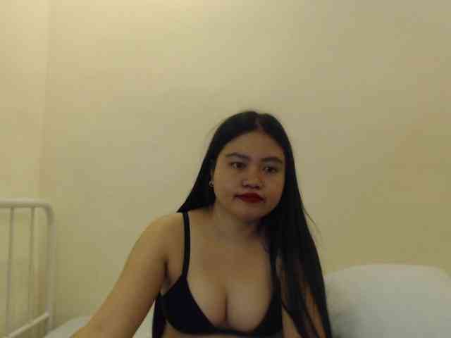 cherrysexyuntouch webcam