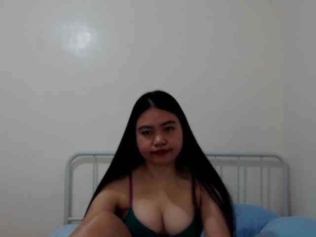 cherrysexyuntouch webcam