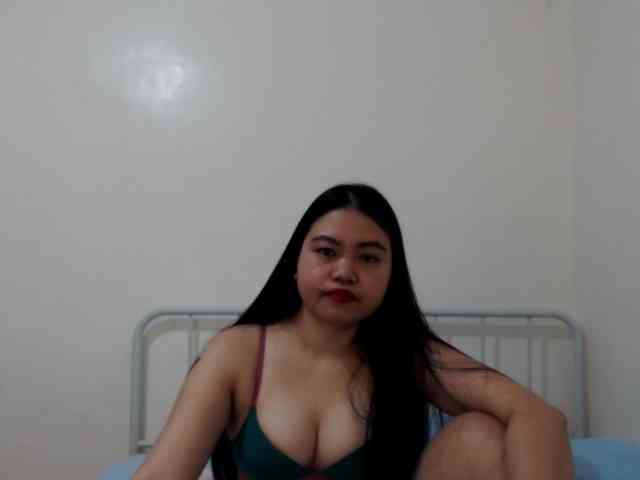 cherrysexyuntouch webcam