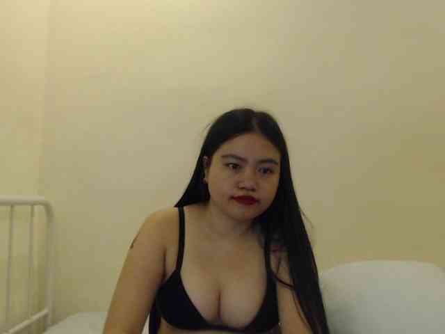 cherrysexyuntouch webcam