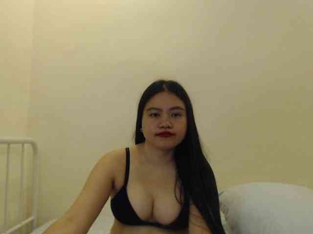 cherrysexyuntouch webcam