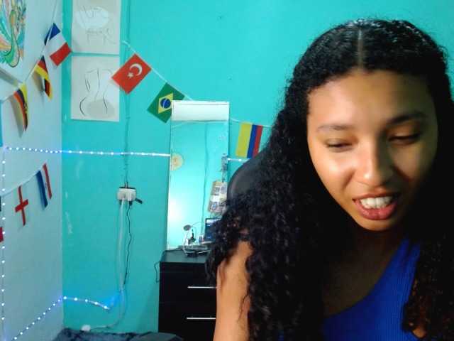 blessedperverse live cam on UnifiedCams