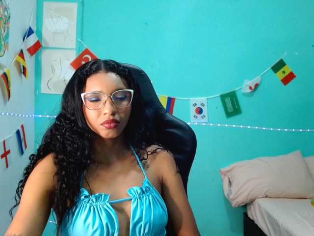 blessedperverse live cam on BongaCams