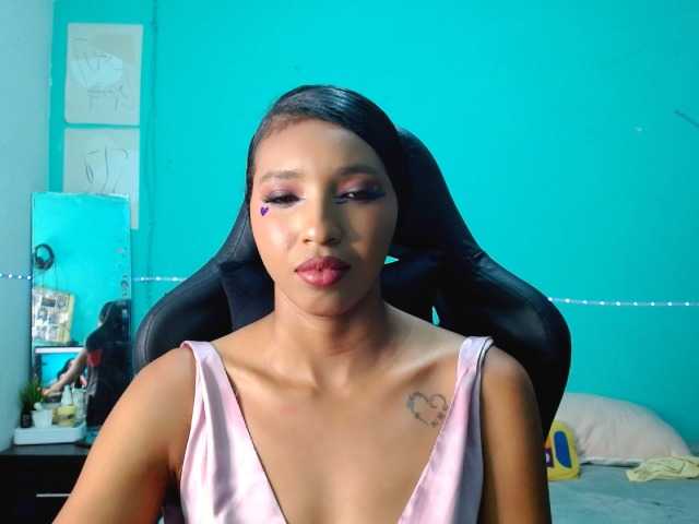 blessedperverse live cam on BongaCams