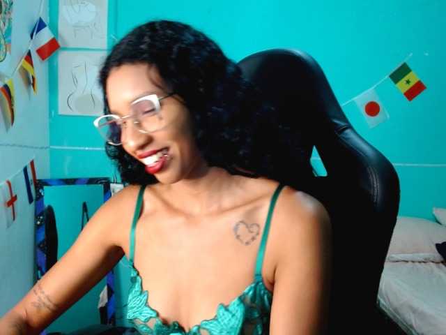 blessedperverse live cam on BongaCams