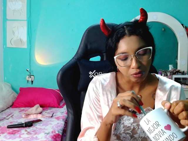 blessedperverse live cam on BongaCams