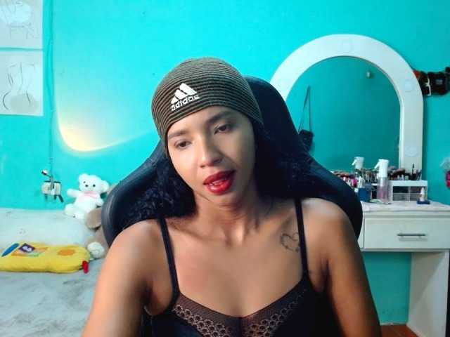 blessedperverse live cam on BongaCams