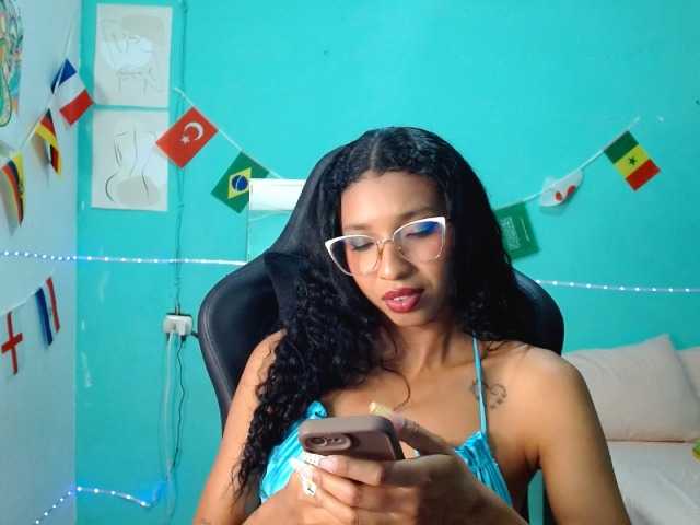 blessedperverse live cam on BongaCams