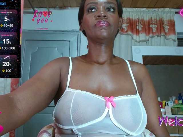 alice-pussi live cam on BongaCams