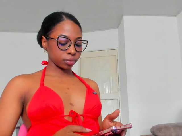 Amatiistur live cam on BongaCams