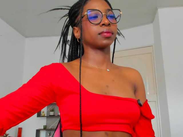 Amatiistur live cam on BongaCams