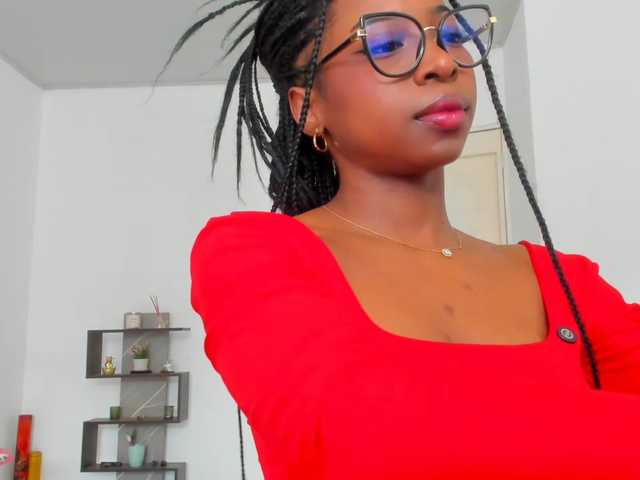 Amatiistur live cam on BongaCams