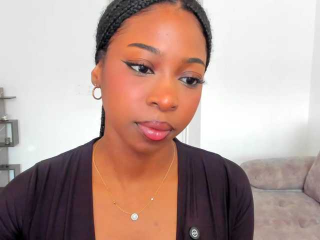 Amatiistur live cam on BongaCams