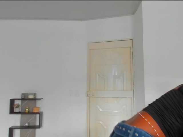 Amatiistur live cam on BongaCams