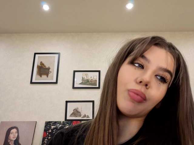 go to chat with dolly-ll