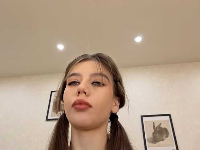 dolly-ll live cam on BongaCams