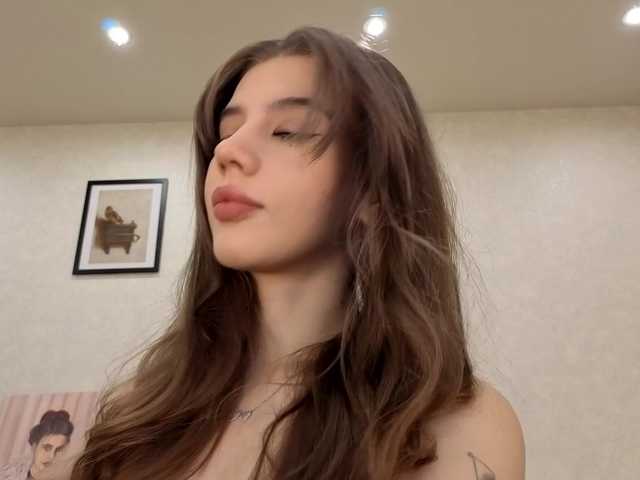 dolly-ll live cam on BongaCams