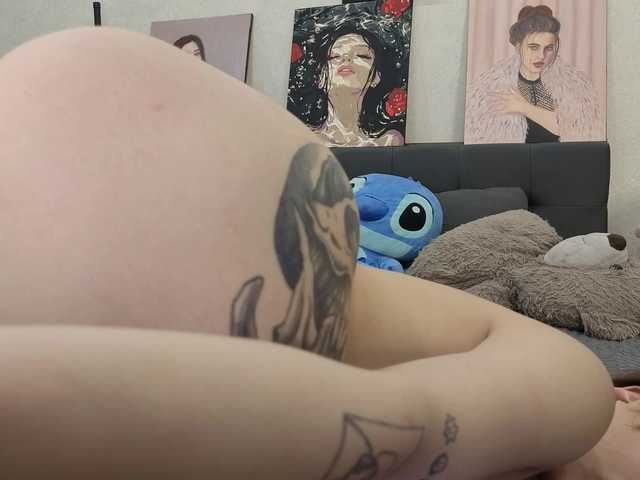 dolly-ll live cam on BongaCams