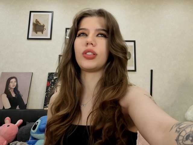 dolly-ll live cam on BongaCams