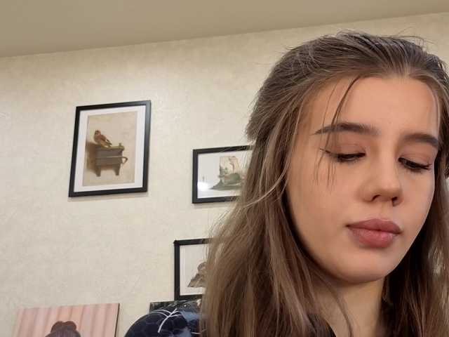dolly-ll live cam on BongaCams