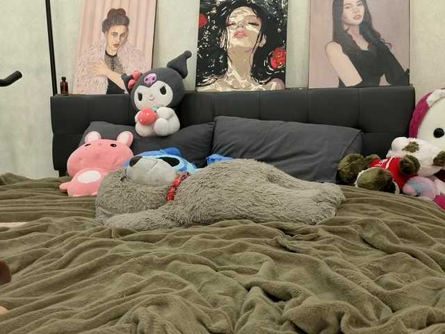 dolly-ll's BongaCams show and profile