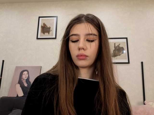 dolly-ll live webcam show