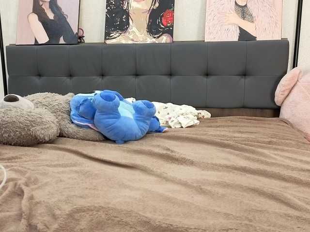 dolly-ll live cam on BongaCams