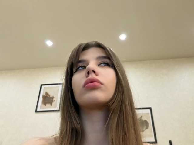 dolly-ll's BongaCams profile