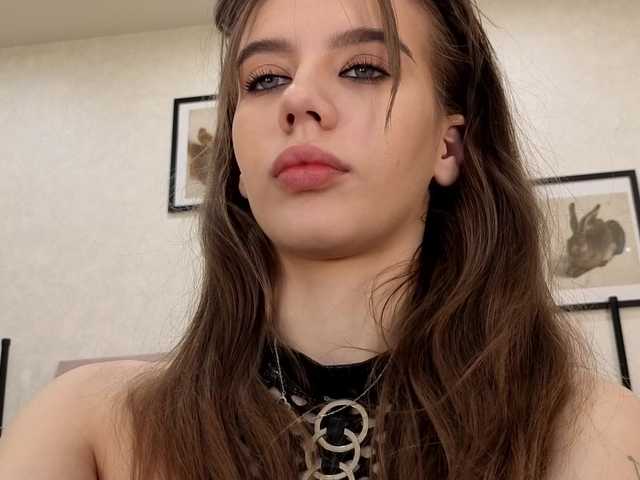 dolly-ll live cam on BongaCams